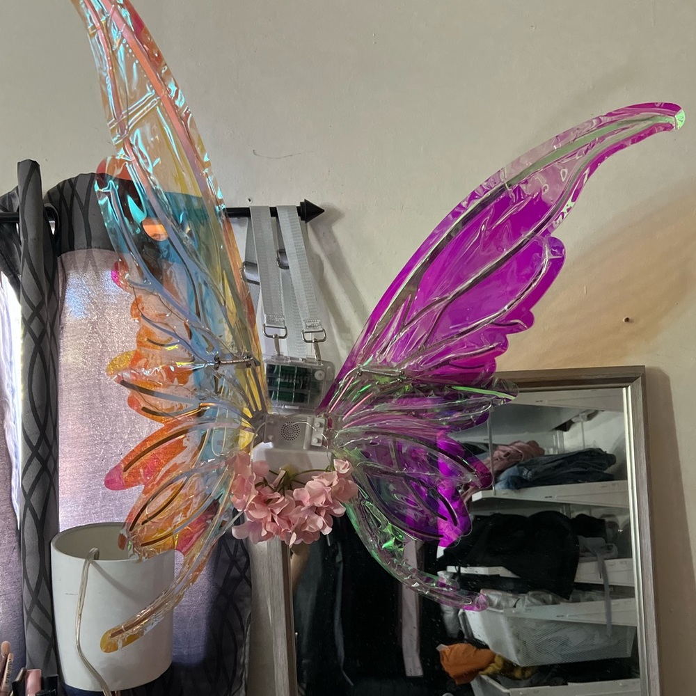 Electric wings ( Fairy )
